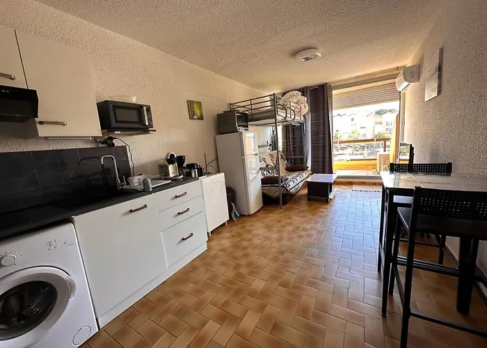 Appartement terrasse sur le port, piscine, tennis